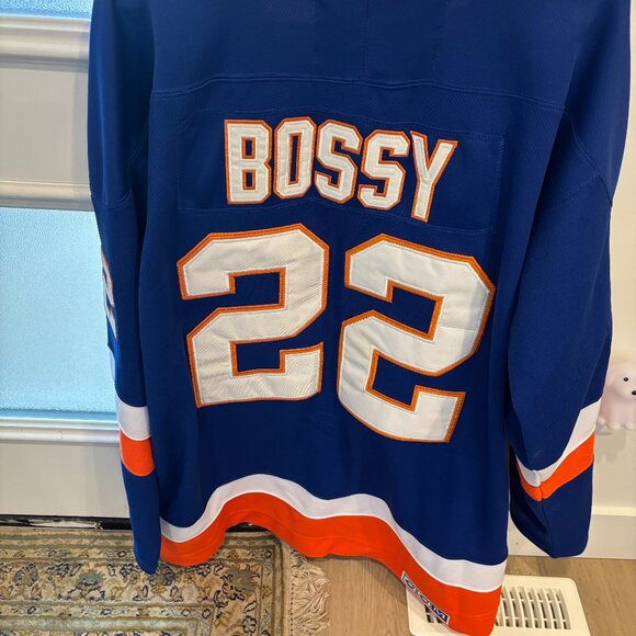 Bossy Vintage Islanders Jersey - Picture 1 of 6